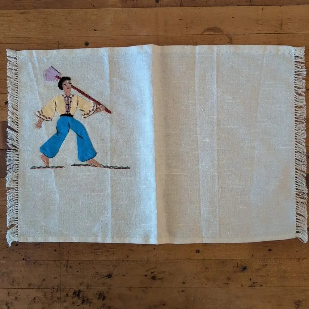 Vintage set of 6 hand embroidered & appliqued placements, 7.5